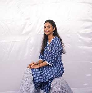 Kurthi, Bottom & Shawl